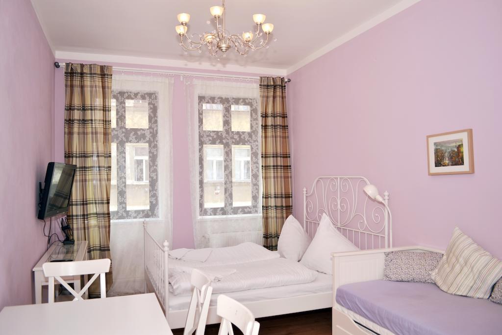 Ruterra Apartment Cimburkova Prag Værelse billede