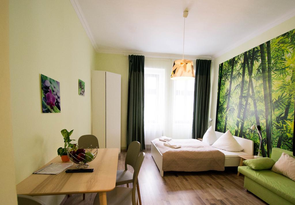 Ruterra Apartment Cimburkova Prag Eksteriør billede